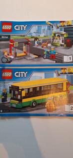 lego city 60154 ( busstation en bus ), Kinderen en Baby's, Speelgoed | Duplo en Lego, Ophalen, Zo goed als nieuw, Complete set