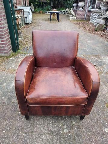 Schapenleren gebogen fauteuil, Art Decostijl. beschikbaar voor biedingen