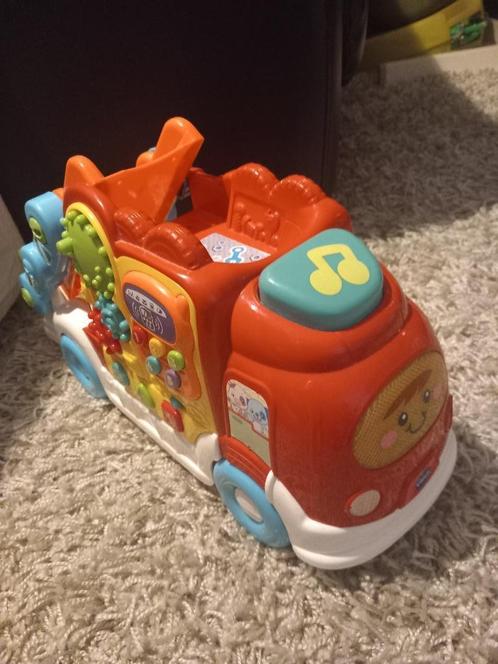 Speelgoed Vtech ambulance met oplegger met geluid, Kinderen en Baby's, Speelgoed | Vtech, Gebruikt, Ophalen of Verzenden