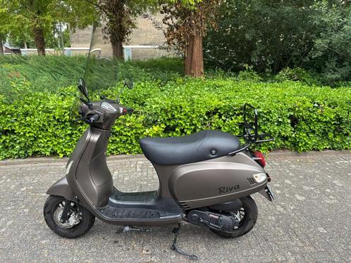 Riva Snor Sport Scooter - Goed Onderhouden, Fietsen en Brommers, Brommeronderdelen | Snorfietsen, Gebruikt, Ophalen of Verzenden