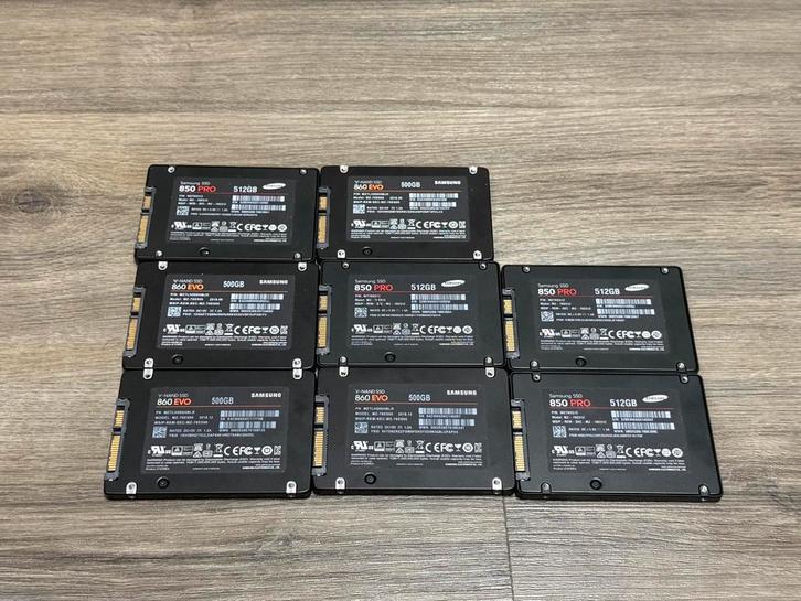 8x Samsung 500/512GB SATA SSD (Prijs per stuk), Computers en Software, Harde schijven, Zo goed als nieuw, Laptop, Intern, SSD