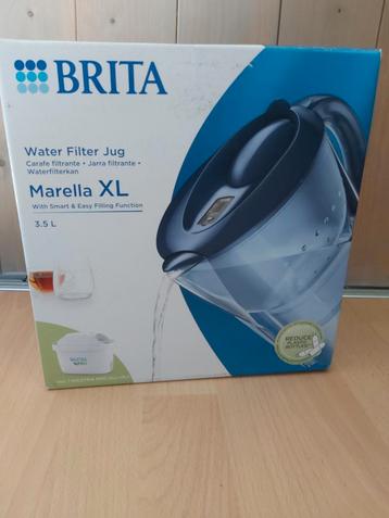 Brita waterfilterkan XL  goede staat  beschikbaar voor biedingen