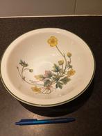 Florabunda wedgwood schaal, Ophalen of Verzenden, Wedgwood, Aardewerk, Schaal of Schalen