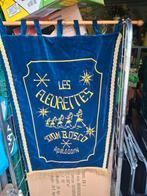 Oud Vaandel Majorette Vereniging Don Bosco Velours, Ophalen of Verzenden