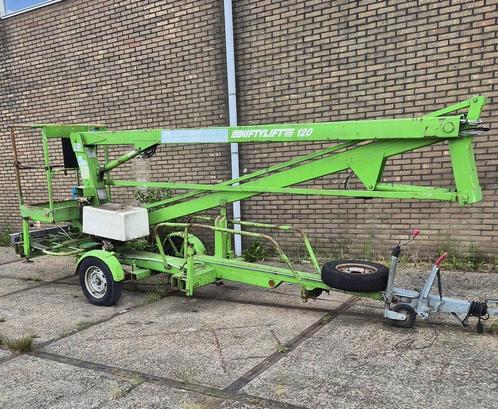 Niftylift 120t 12mtr werkh eigen accus aanhangerhoogwerker/h, Zakelijke goederen, Machines en Bouw | Liften, Steigers en Ladders