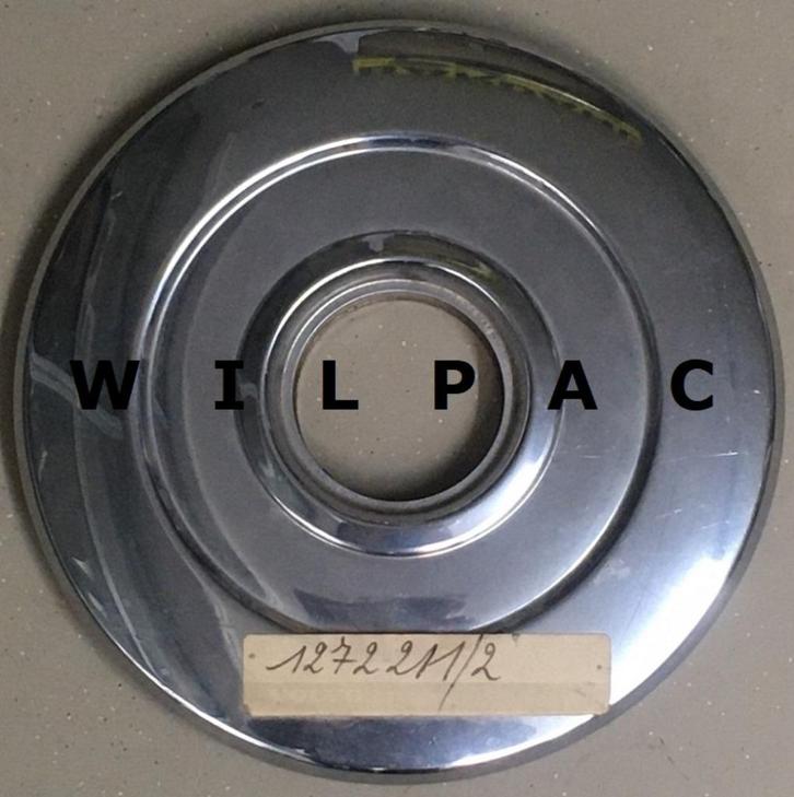 Set van 4 st. NOS Volvo 240 wieldop incl naafdlop nr 1272211, Auto diversen, Auto-accessoires, Nieuw, Ophalen of Verzenden