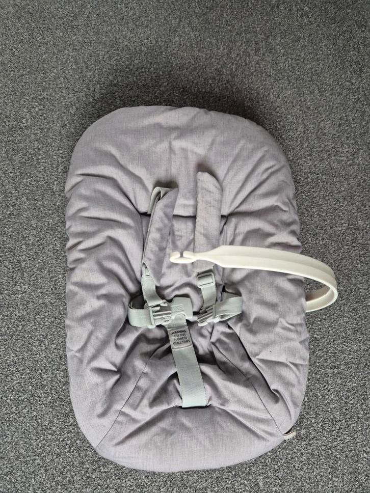 Stokke Tripp Trapp Newborn Set - Zeer Goed!, Kinderen en Baby's, Kinderstoelen, Zo goed als nieuw, Overige typen, Gordel(s), Stoelverkleiner