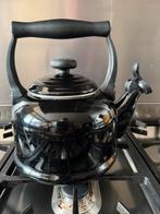 Le Creuset fluitketel 2,1L zwart, Witgoed en Apparatuur, Waterkokers, 2 liter of meer, Ophalen of Verzenden, Zo goed als nieuw