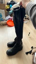 Laarzen kniehoogte Zara maat 36, Ophalen of Verzenden, Hoge laarzen, Zo goed als nieuw, Zwart