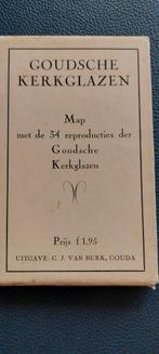 Origineel mapje met 34 ansichtkaarten van Goudse st. Jan., Ophalen of Verzenden