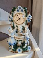 Vintage Porseleinen Tafelklok met Kinderen en Fontein, Antiek en Kunst, Ophalen of Verzenden