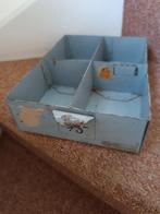 Vakkenbak metaal, Antiek en Kunst, Curiosa en Brocante, Ophalen of Verzenden