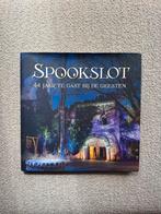 Spookslot Boek “44 jaar te gast bij de geesten”, Verzamelen, Efteling, Ophalen of Verzenden, Nieuw, Overige typen