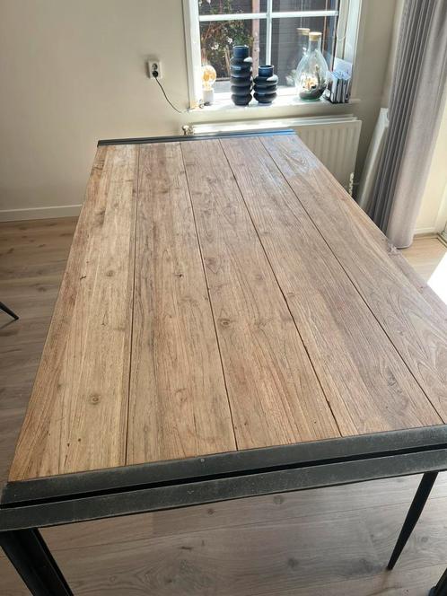 Industriële eettafel, Huis en Inrichting, Tafels | Eettafels, Zo goed als nieuw, 50 tot 100 cm, 200 cm of meer, Vijf personen of meer