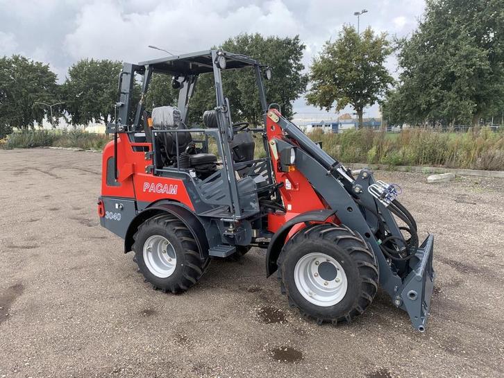 Pacam shovel 3040 46 pk Aktie 2800 kg top kwaliteit evt met, Zakelijke goederen, Machines en Bouw | Kranen en Graafmachines, Wiellader of Shovel
