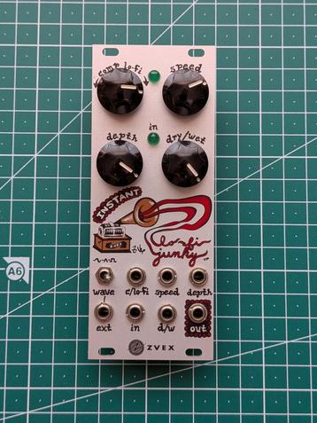 Zvex Instant Lo-fi Junky Eurorack - Perfecte Staat! beschikbaar voor biedingen
