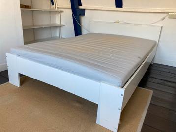 IKEA Bed 140x200 met Sultan Matras beschikbaar voor biedingen