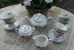 Prachtig Compleet Mosa Thee servies met Rode Rozen, Antiek en Kunst, Ophalen of Verzenden