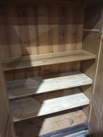 Antieke Kleerkast met Houten Details, Ophalen