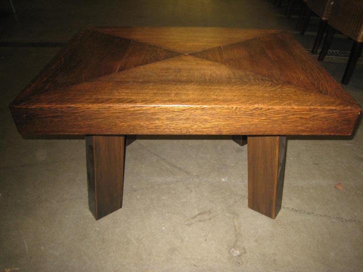 Brutalist stijl bijzettafel eiken, Hoog 46, breed 80, diep 6, Huis en Inrichting, Tafels | Salontafels, Gebruikt