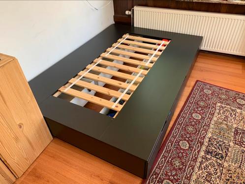 NORDLI bed (bedframe) met opberglades, antraciet 140x200 cm, Huis en Inrichting, Slaapkamer | Bedden, Zo goed als nieuw, Tweepersoons