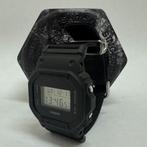 Casio G-Shock DW-5600UE, G-shock, Zo goed als nieuw, Support@gshock.com, 529 5th Ave
New York, NY 10017
USA