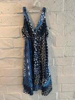 Iconique jurk M NIEUW!! Nu €25,-, Kleding | Dames, Jurken, Ophalen of Verzenden, Nieuw, Blauw