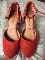 Rode pumps met enkelbandje, maat 38, No Stress, Kleding | Dames, Schoenen, Pumps, No stress, Ophalen of Verzenden, Zo goed als nieuw