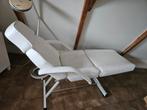 Nette massagestoel + evt lamp, Ophalen, Zo goed als nieuw, Massagestoel of Kussen