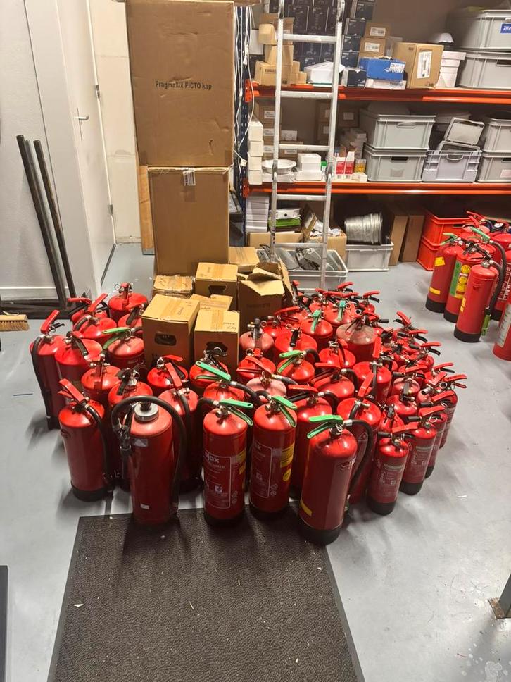 Gekeurde en afgekeurde brandblussers te koop, Huis en Inrichting, Brandblussers en Brandkasten, Gebruikt, Brandblusser, Ophalen of Verzenden