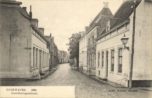 Oudewater. Leeuweringstraat. - ongelopen, Verzamelen, Ansichtkaarten | Nederland, Ongelopen, Utrecht, 1940 tot 1960, Ophalen of Verzenden