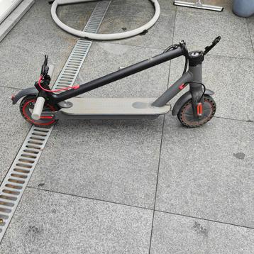 Elektrische Step beschikbaar voor biedingen