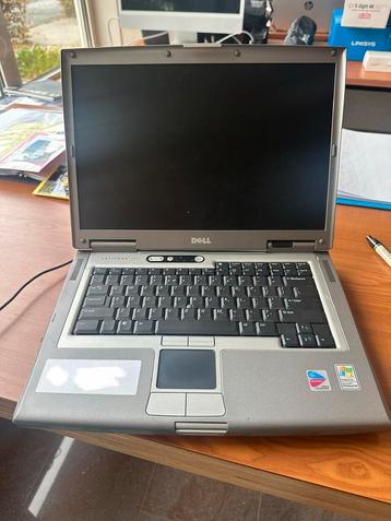 Dell Latitude D810 Laptop beschikbaar voor biedingen