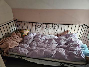 IKEA bed 90x200  beschikbaar voor biedingen