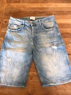 Lichtblauwe jeans bermuda, Kleding | Heren, Spijkerbroeken en Jeans, W32 (confectie 46) of kleiner, Blauw, Ophalen of Verzenden