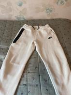 Nike Tech Fleece Junior, Ophalen, Zo goed als nieuw, Overige maten