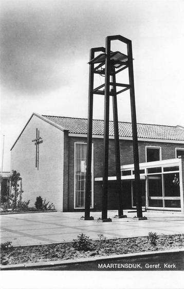(304-083-039) Maartensdijk Geref. Kerk beschikbaar voor biedingen