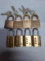 Hangslot merk Lips met 2 sleutels Messing, en 3 Cijfersloten, Ophalen of Verzenden, Gebruikt, Koper of Messing, Slot