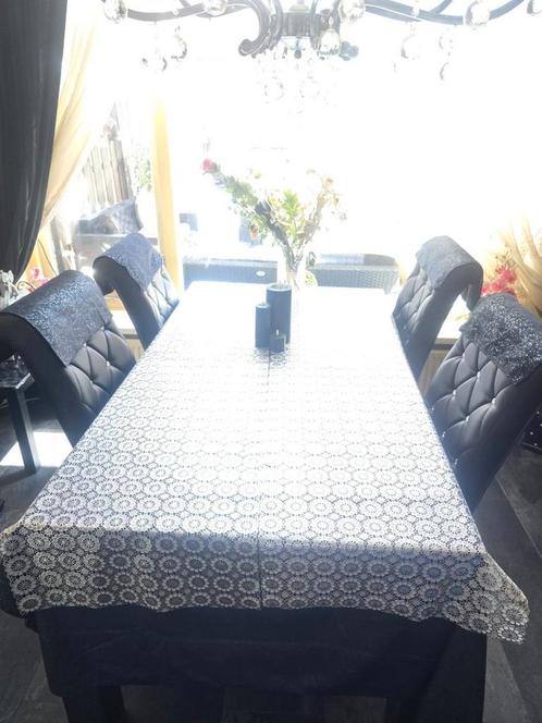 Complete eethoek eetkamertafel plus 4 stoelen, Huis en Inrichting, Complete eetkamers, Zo goed als nieuw, Ophalen