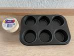 Cupcakes Bakblik en Papieren Vormpjes, Ophalen of Verzenden, Zo goed als nieuw, Cupcakes
