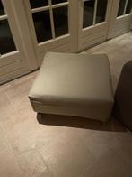 Praktische hocker op wieltjes met afneembare hoes, Ophalen, Gebruikt, Vierkant, 75 tot 100 cm