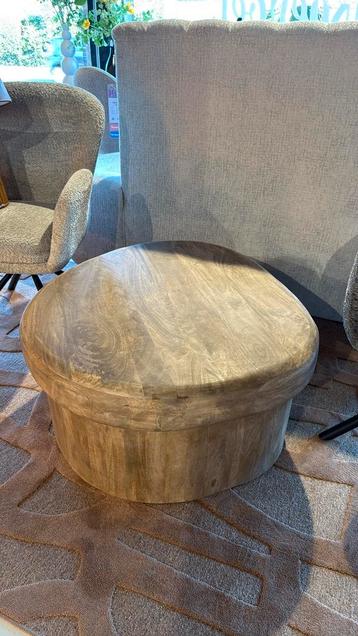 Salontafel massief mango  beschikbaar voor biedingen