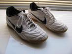 Nike sportschoen maat 41 als nieuw deze kost 25 euro zie ook, Verzenden, Nike, Zo goed als nieuw, Wit