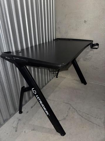 Gaming Tafel - Ultradesk - Zwart beschikbaar voor biedingen