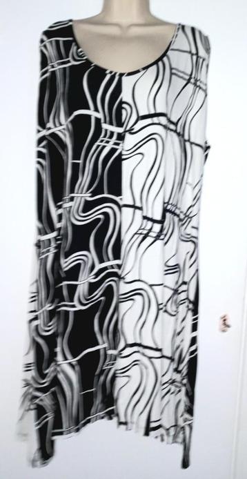 Twister jurk maat 4 (52) beschikbaar voor biedingen