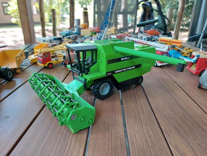 siku deutz fahr 3850 landbouwvoertuig, Hobby en Vrije tijd, Modelauto's | 1:32, Tractor of Landbouw, SIKU, Ophalen of Verzenden