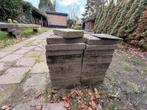 Gebruikte 30x30 tegels - 200m2 gratis af te halen, Tuin en Terras, Tegels en Klinkers, Ophalen, Gebruikt, 10 m² of meer, Beton