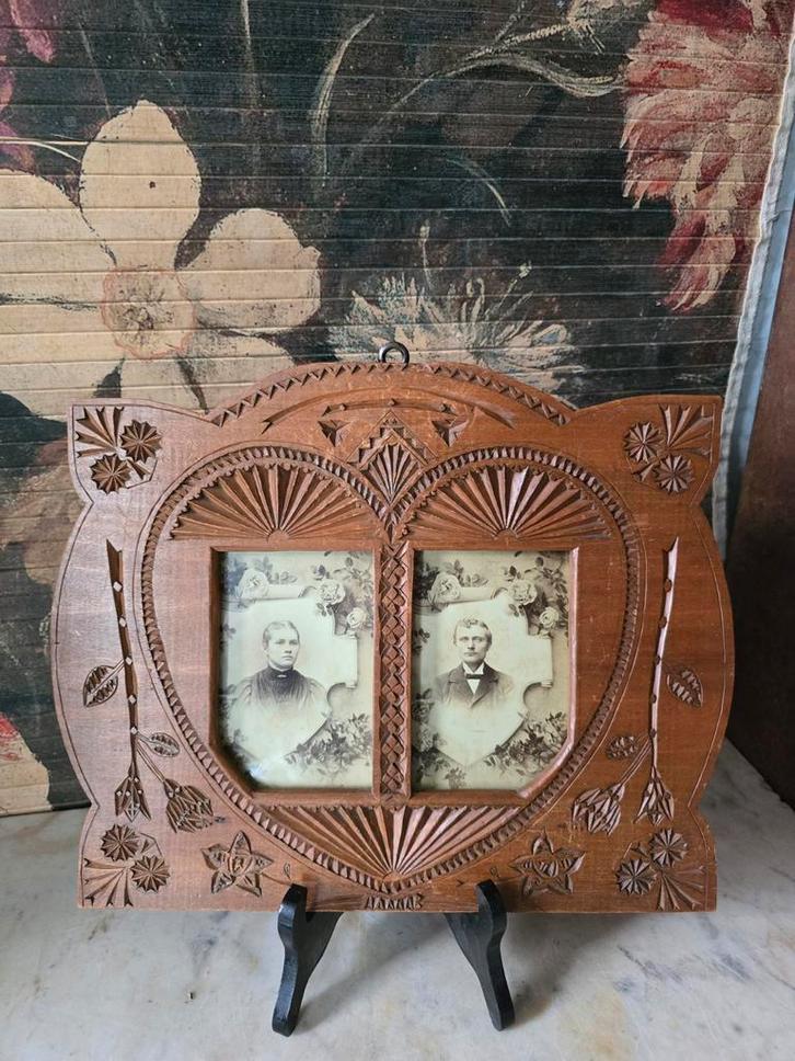 Antiek houten kerfsnede fotolijst, Antiek en Kunst, Antiek | Woonaccessoires, Ophalen of Verzenden