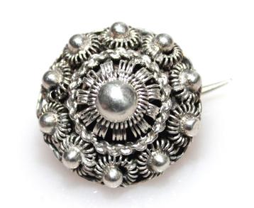 Schitterende Antieke Zilveren Zeeuwse Knop Broche 2.3 CM beschikbaar voor biedingen