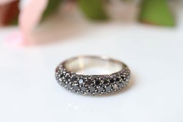 18 Karaat Gouden Ring Met 1.00 Ct Zwarte Diamanten beschikbaar voor biedingen